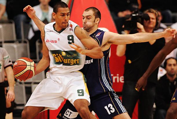 费尔南德斯 费尔南德斯