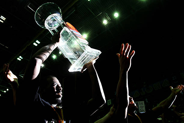 疏漏却频频 疏漏却频频