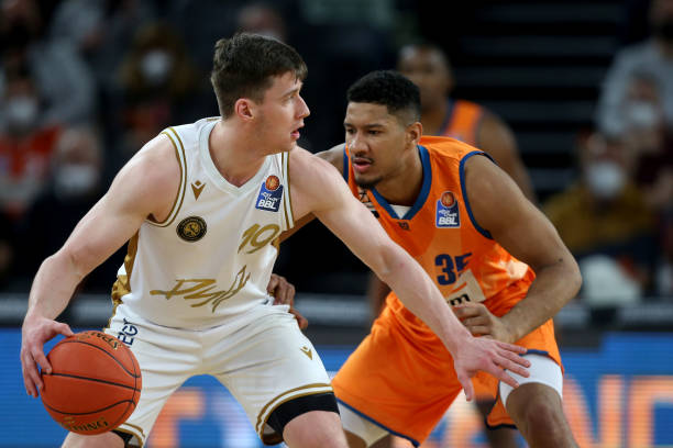 扭转局势 扭转局势